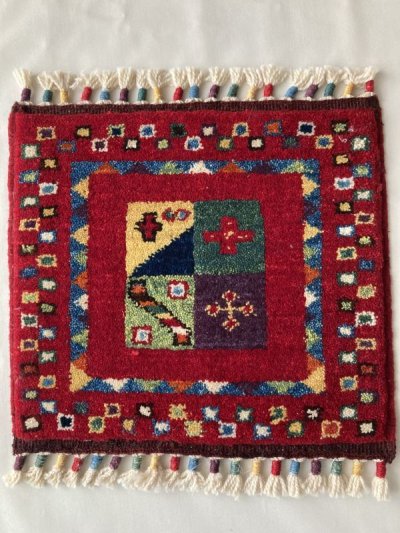 画像1: 手織りトルコ絨毯 : 座布団サイズ NO5259