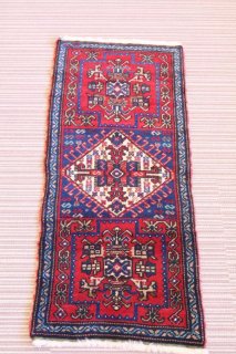 トルコ芸術専門店イスタンブールバザール 手織り 絨毯 (Page 1)